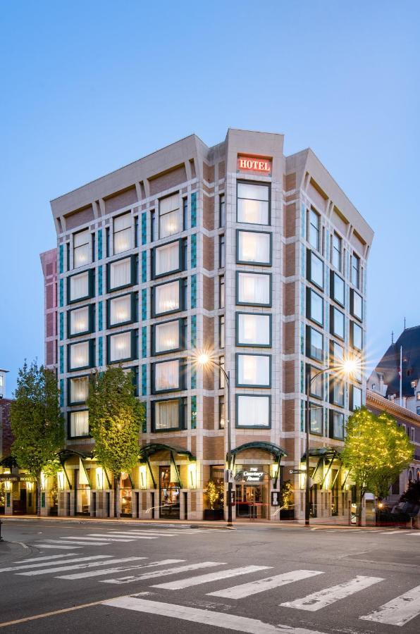 The Magnolia & Victoria