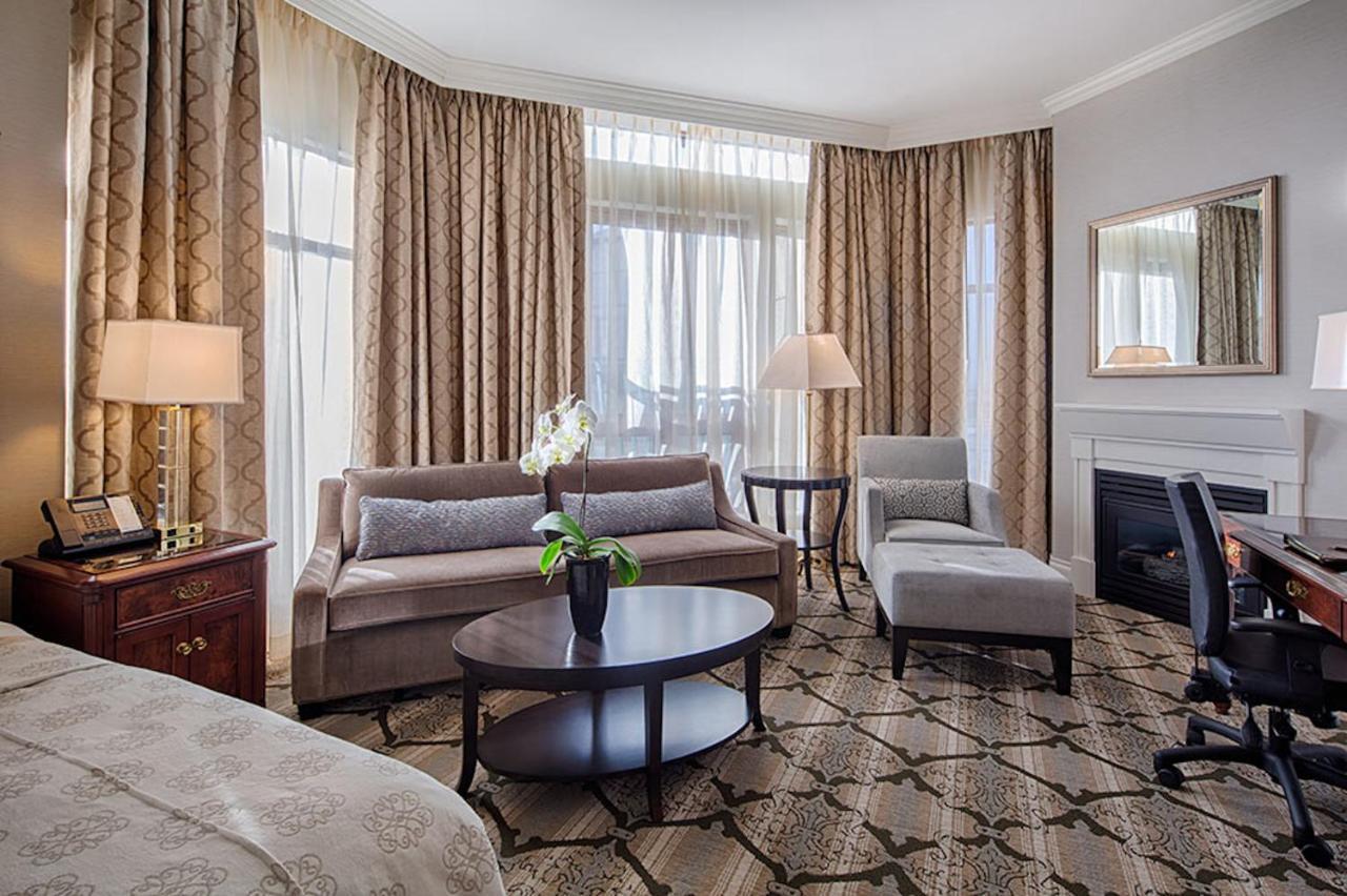 The Magnolia & Hotel Victoria